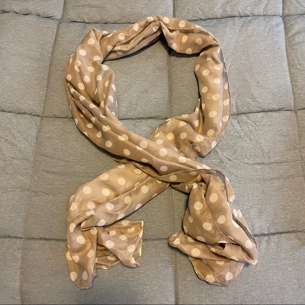 H&M Grey and white polka dot scarf